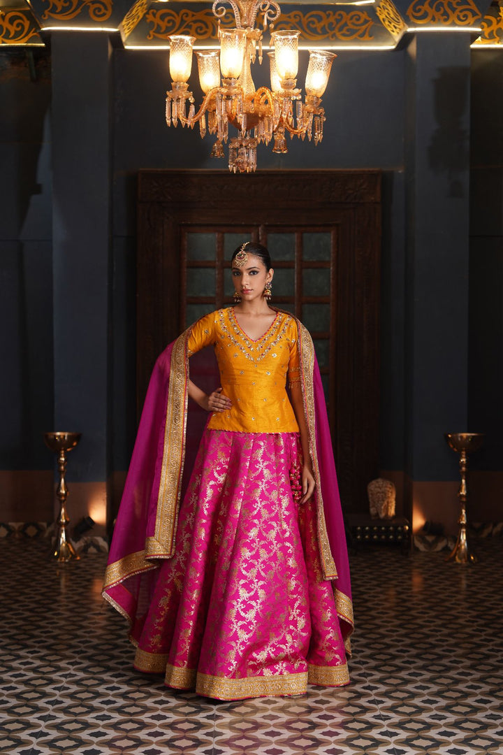 Aaliyah  Silk Lehenga Set- Pink