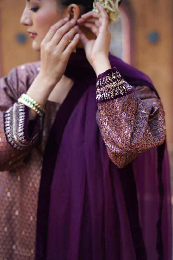Nur  Brocade Suit Set - Purple