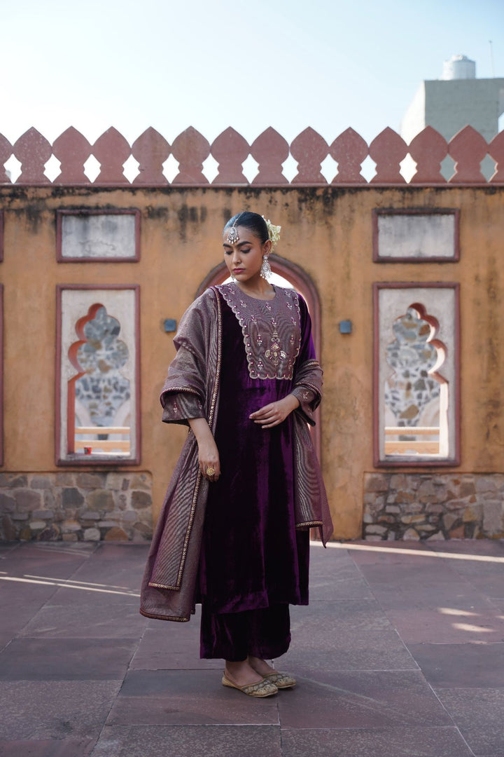 Mahsa Velvet Suit Set - Plum