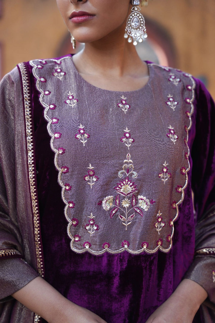 Mahsa Velvet Suit Set - Plum