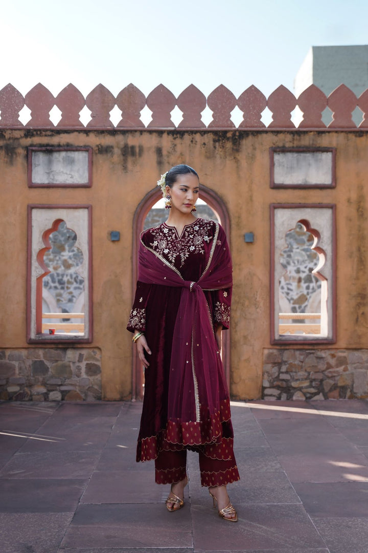 Zarina Velvet Suit Set - Wine