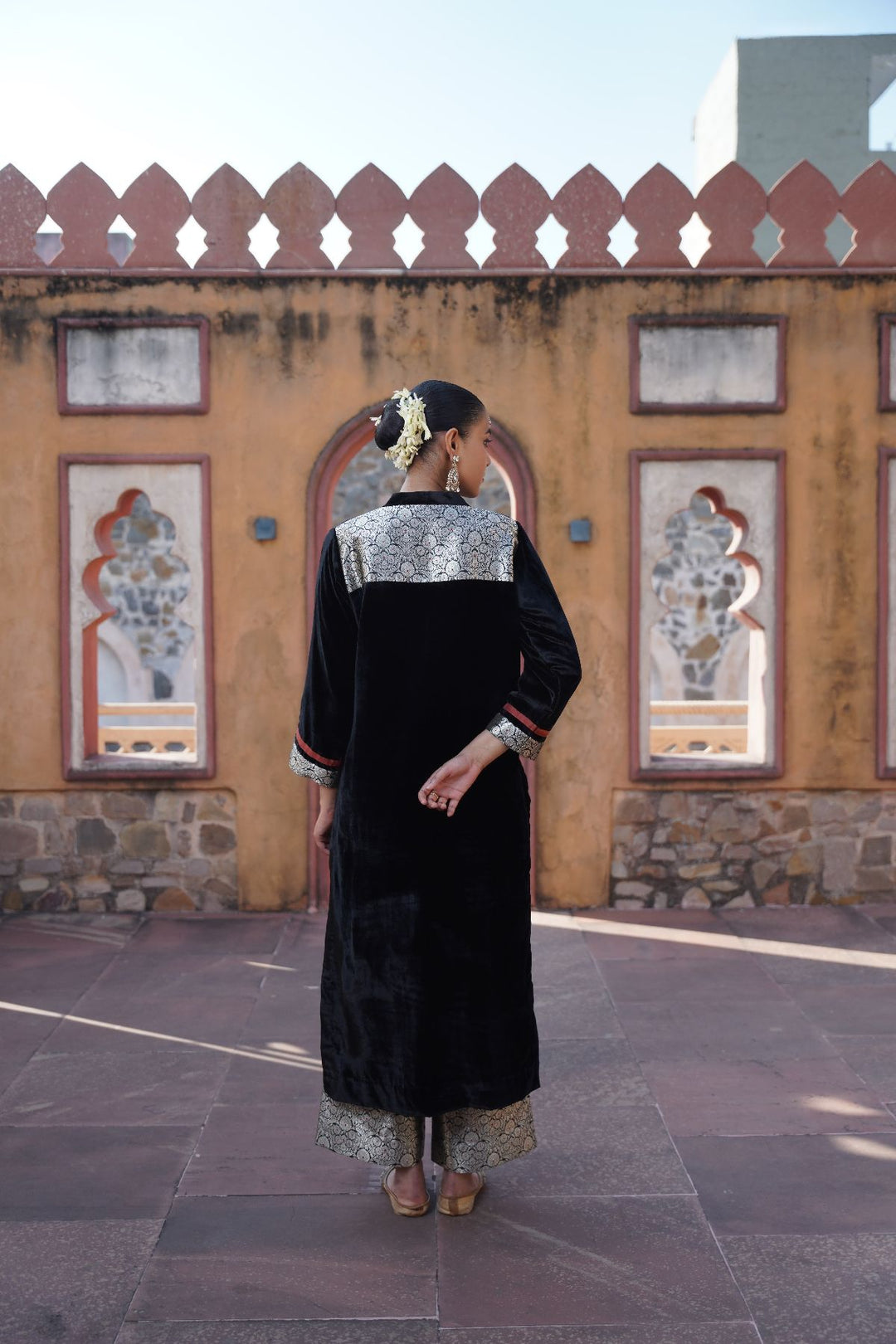 Ziba Velvet Suit Set - Black