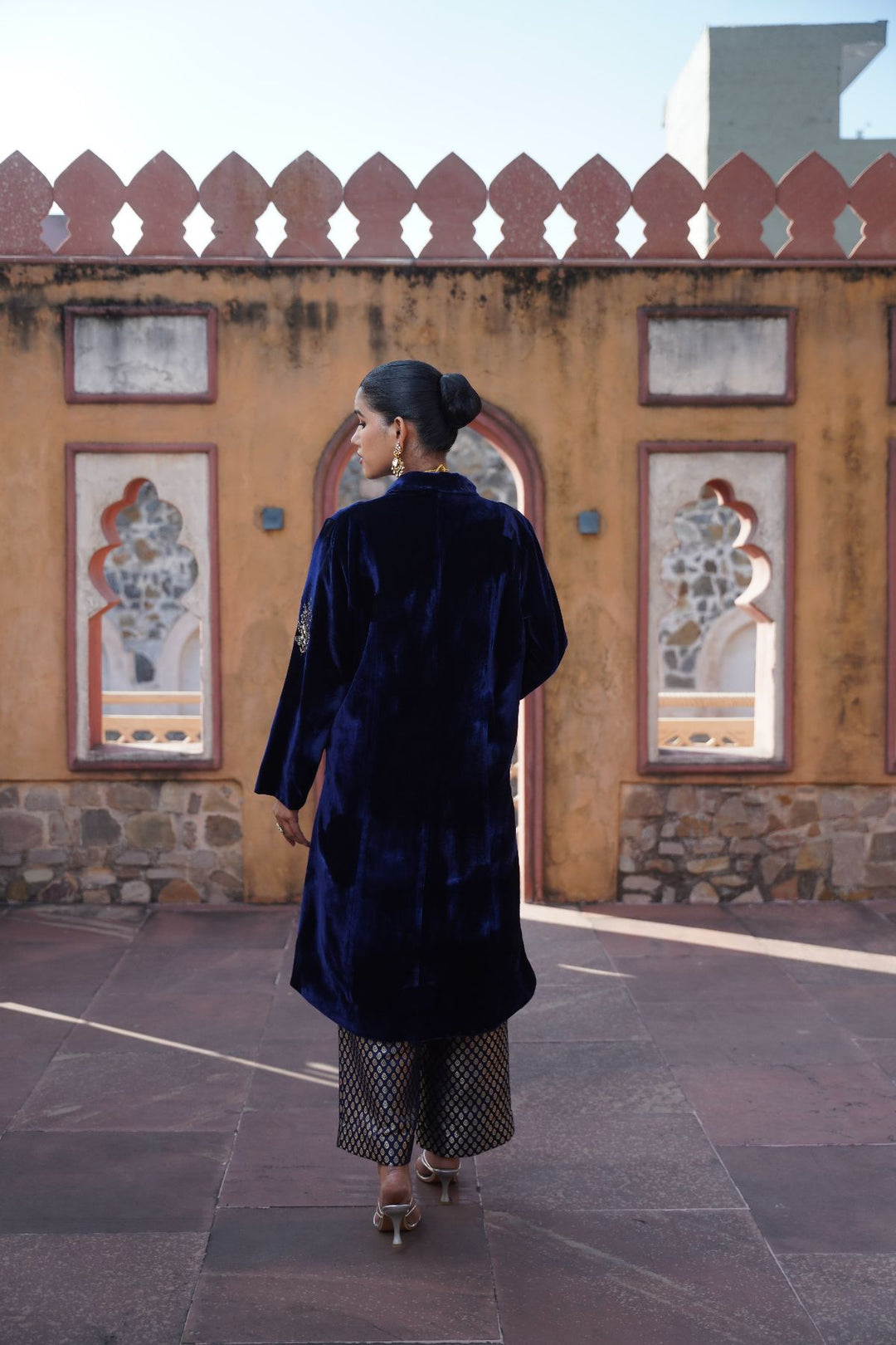 Darya Velvet Suit Set - Blue