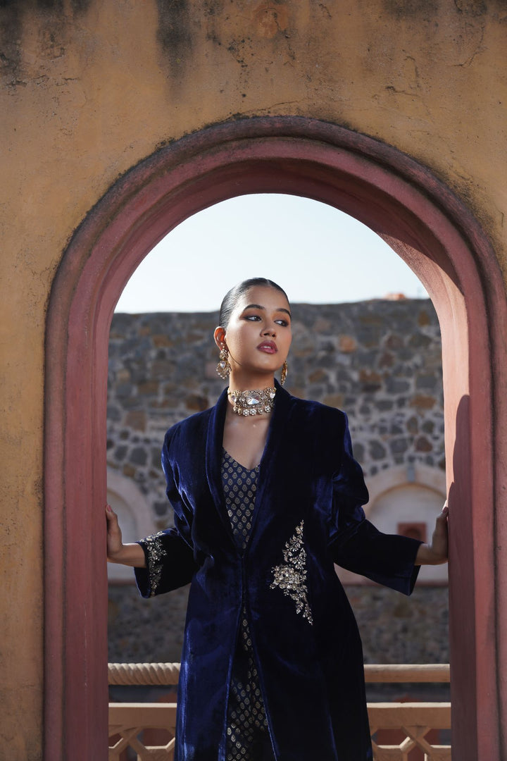 Darya Velvet Suit Set - Blue