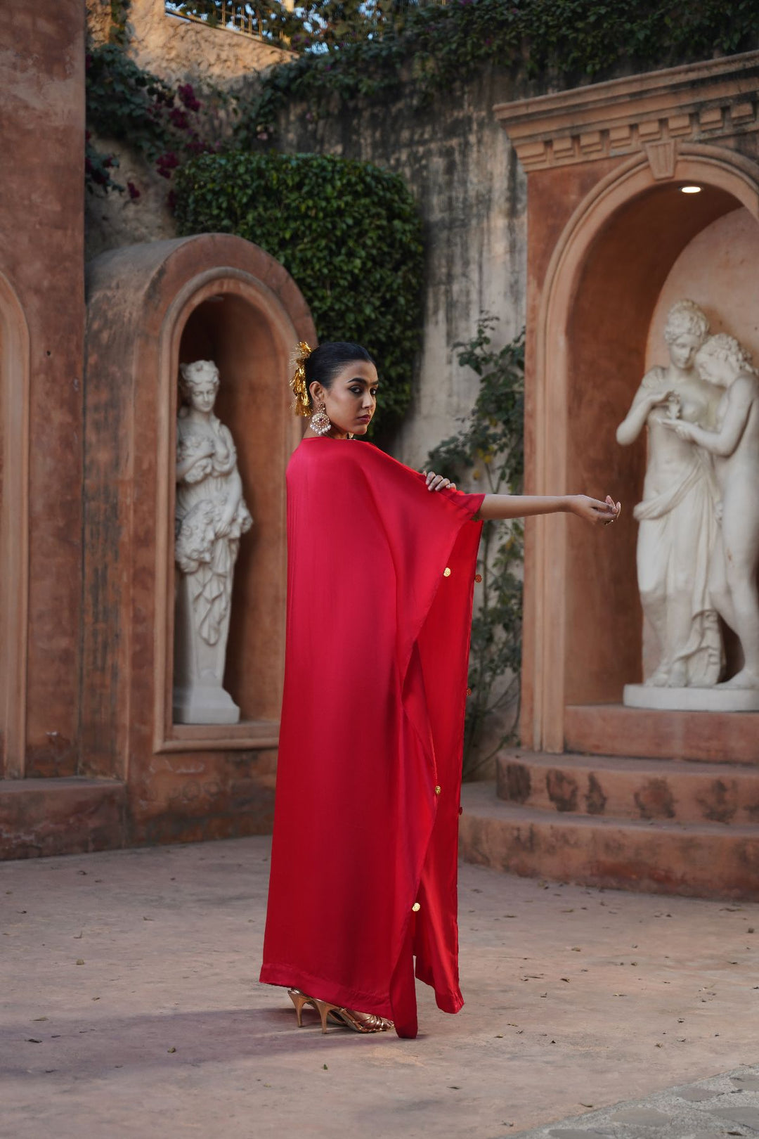 Orlina Kaftan- Red