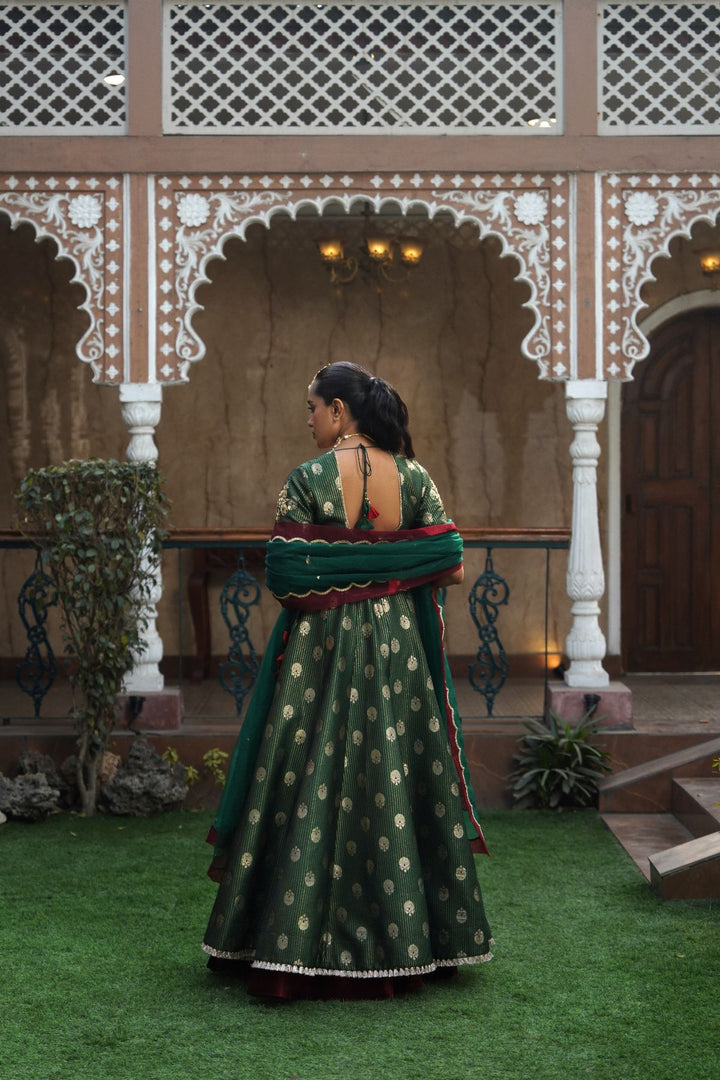 Amara Silk Lehenga Set - Emerald Green
