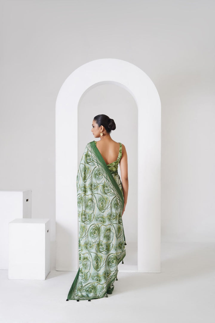 Aurelia Printed Saree - Green