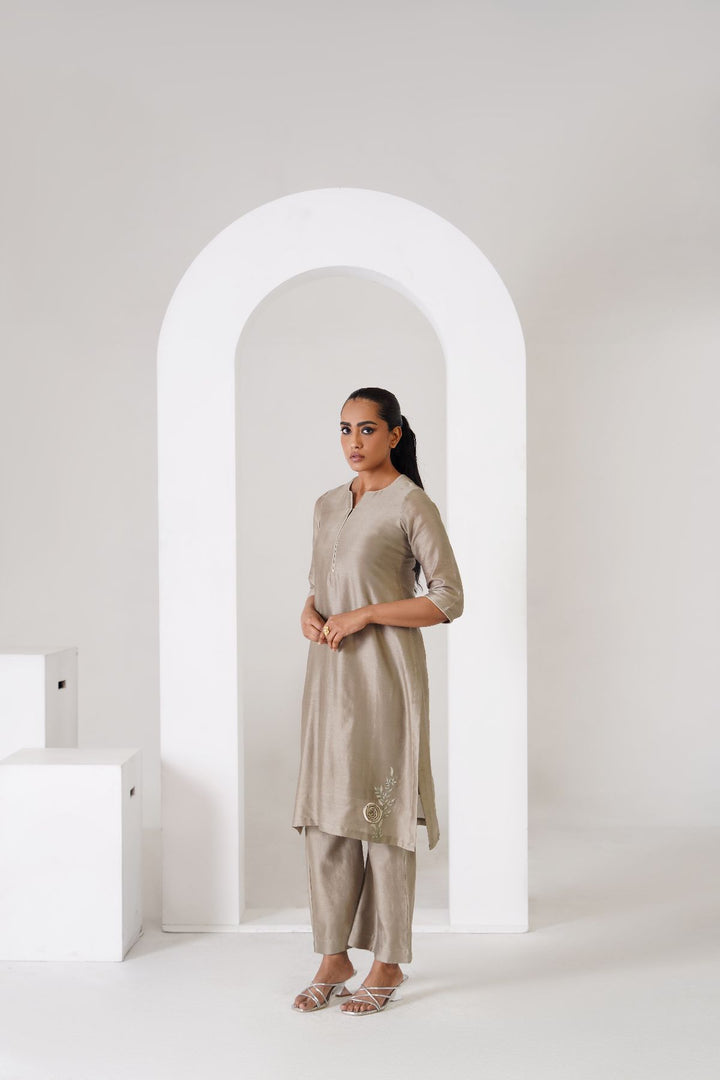 Elise Co-Ord Set - Dark Beige