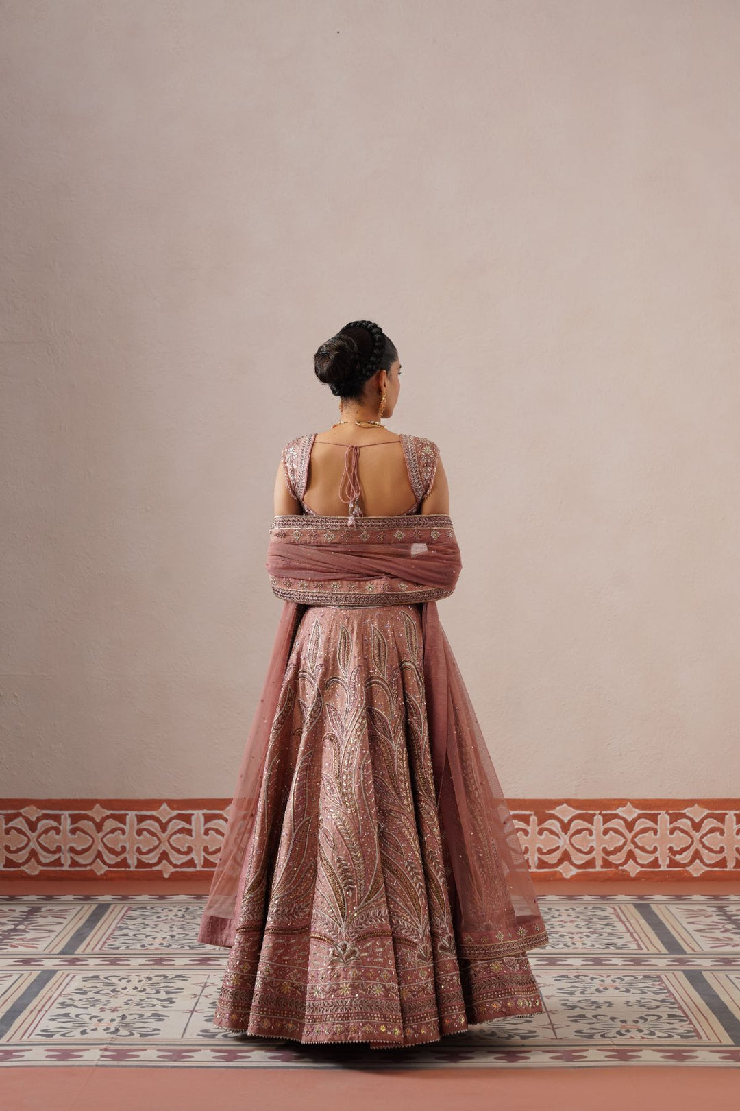 Zyra Lehenga/Choli/Dupatta