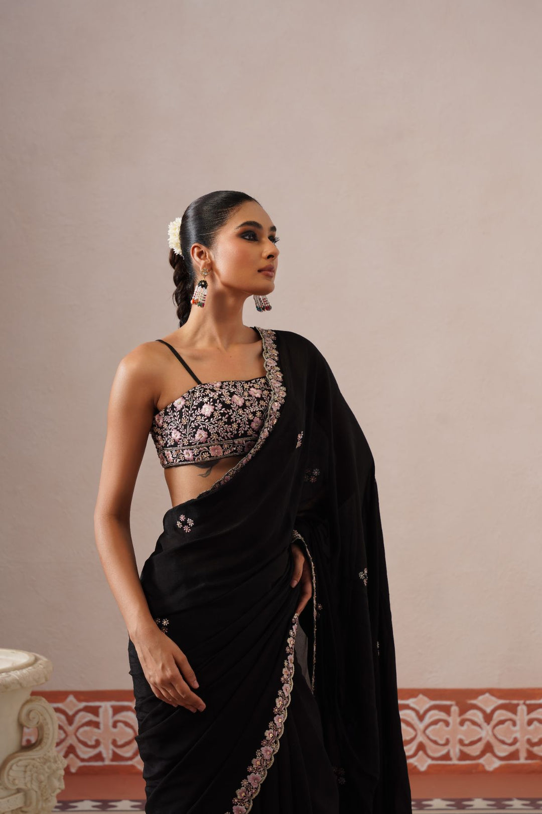 Velmira Saree-Black