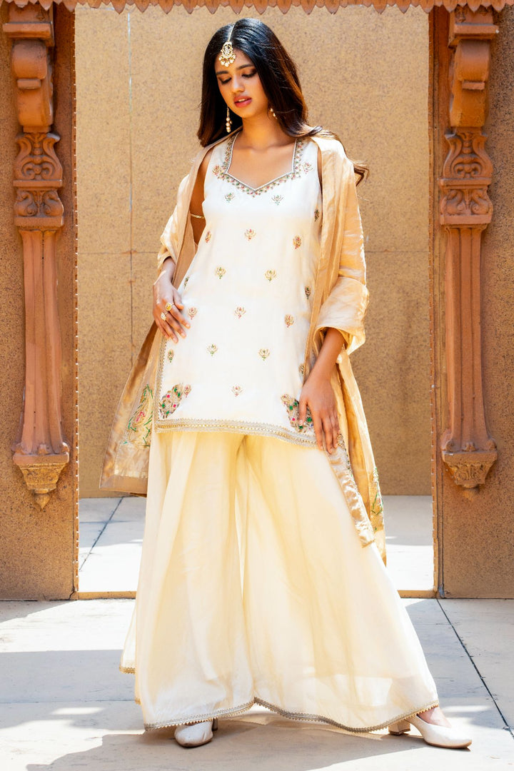 Safiah Sharara Set